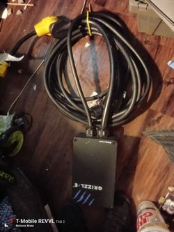 Grizzlie Electric Vehicle Charging Station