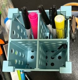 Pen container（used）