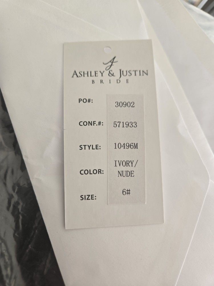 Kleinfeld Bridal Wedding Gown