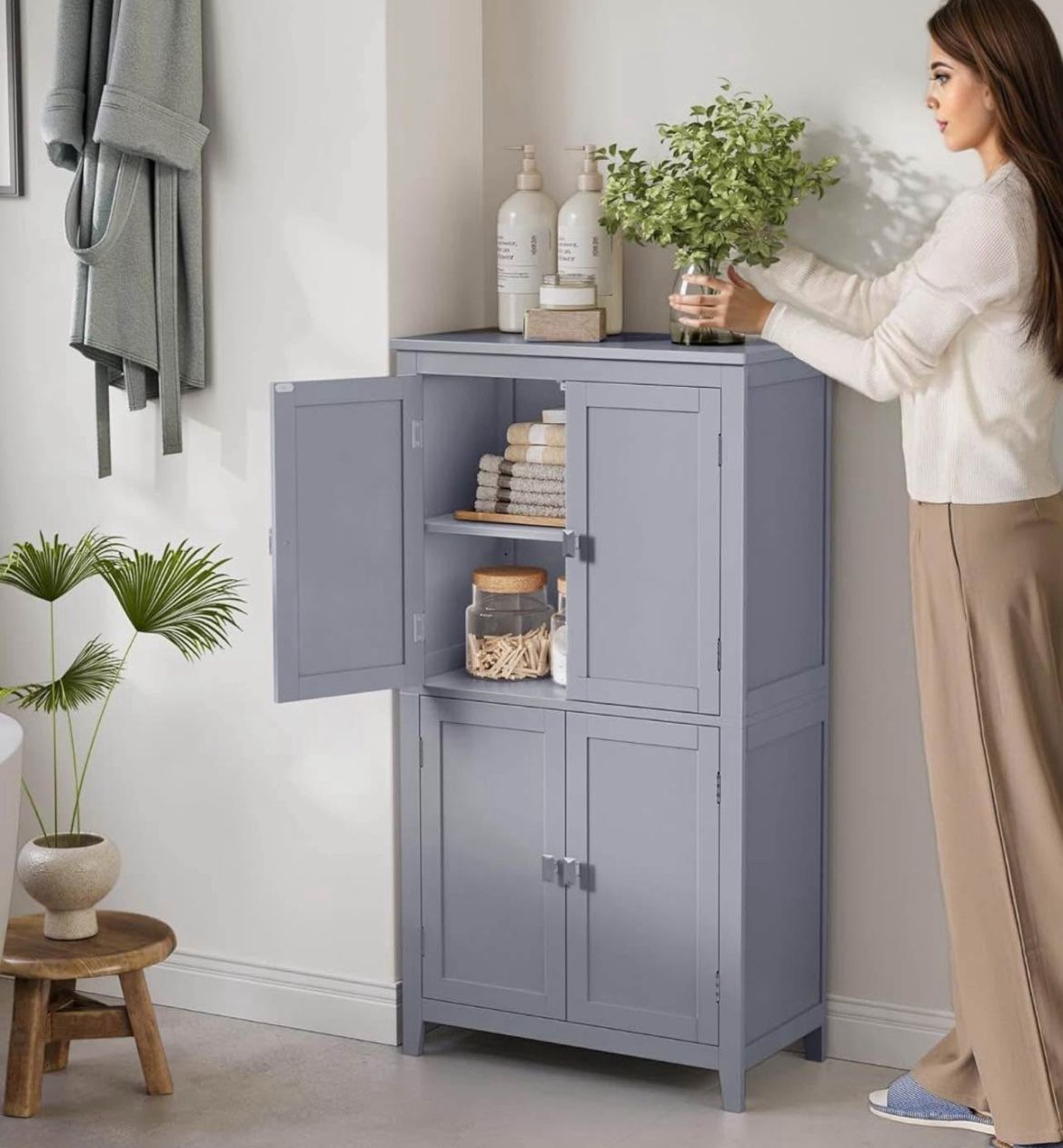 Bathroom Floor Storage Cabinet, Bathroom Storage Unit, Freestanding Cabinet with 4 Doors, Adjustable Shelves, 11.8 x 23.6 x 43.3 Inches, M