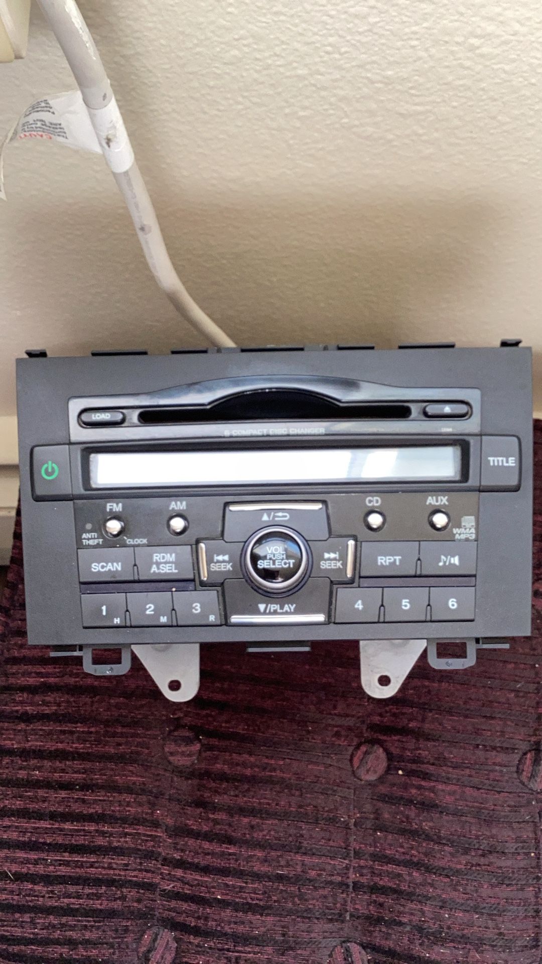 CAR STEREO 2007-2011 HONDA CR-V RADIO AM FM 6-CD PLAYER AM /FM AUXILIARY RECEIVER REPLACEMENT