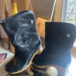 UGG Leather Boots Size 7