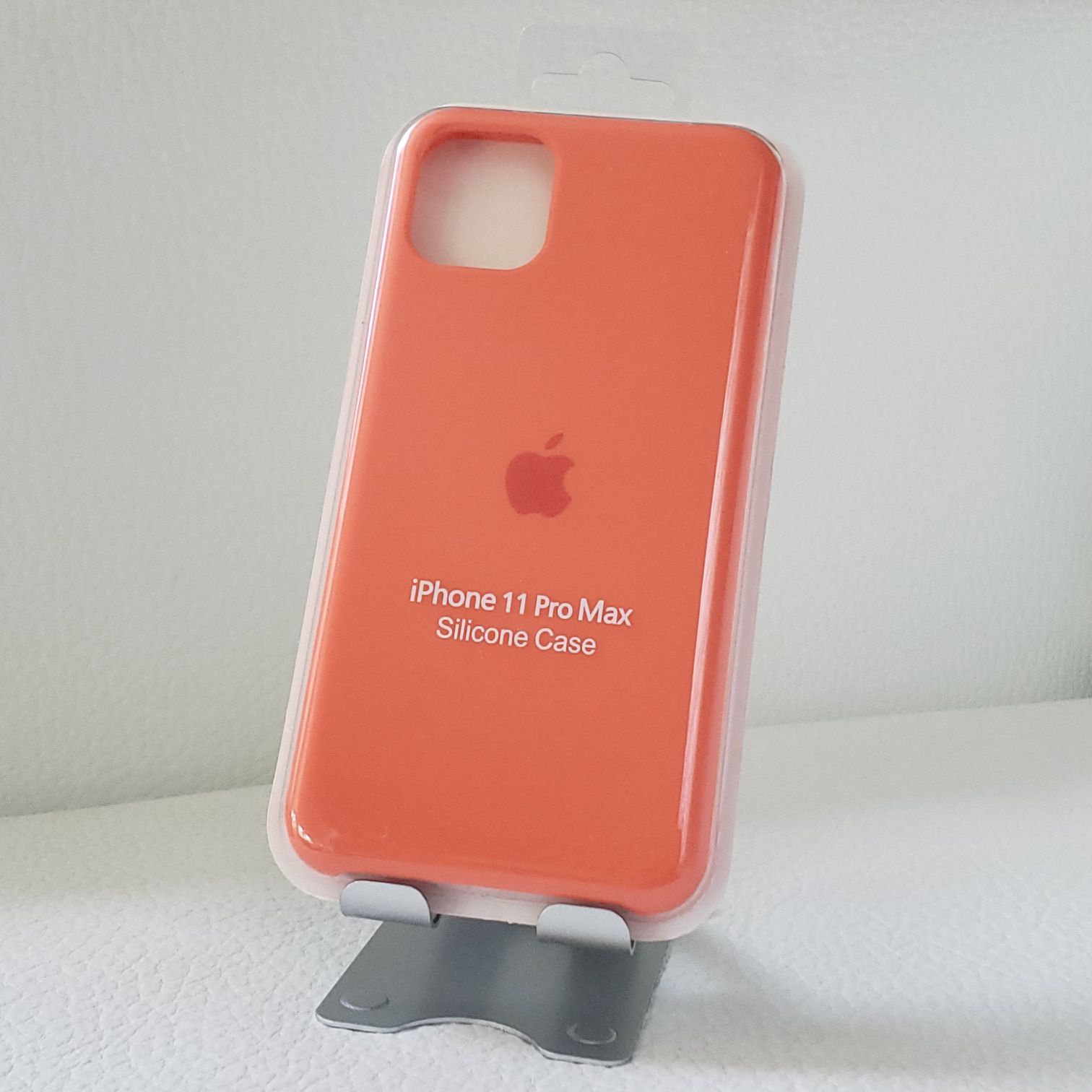 Apple Silicone case for iPhone 11 Pro Max - CLEMENTINE COLOR $10