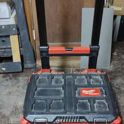 Milwaukee Packout Rolling Unit 