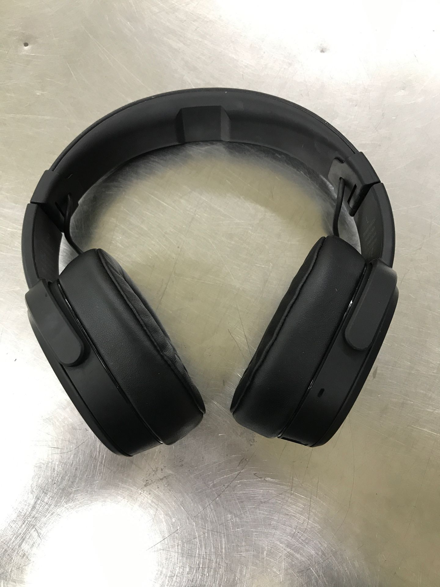 Skullcandy Bluetooth headphones