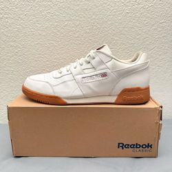 Reebok Workout Plus - Size 11