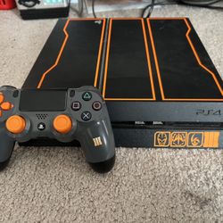 Black Ops Edition  1tb PS4