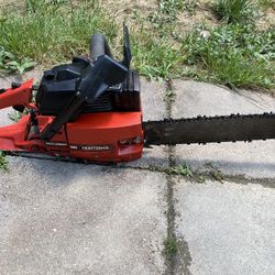 Craftsman Chainsaw With An 18" Blade