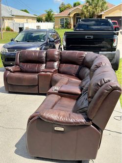 ASHLEY FURNITURE LEATHER SECTIONAL- SAME DAY FREE DELIVERY✅🚚