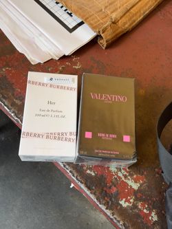 Burberry Her EDP & Valentino Born in Roma Intense Bundle