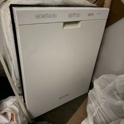 Kitchen aid Dishwasher 