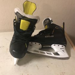 Bauer Supreme S27 Hockey skates