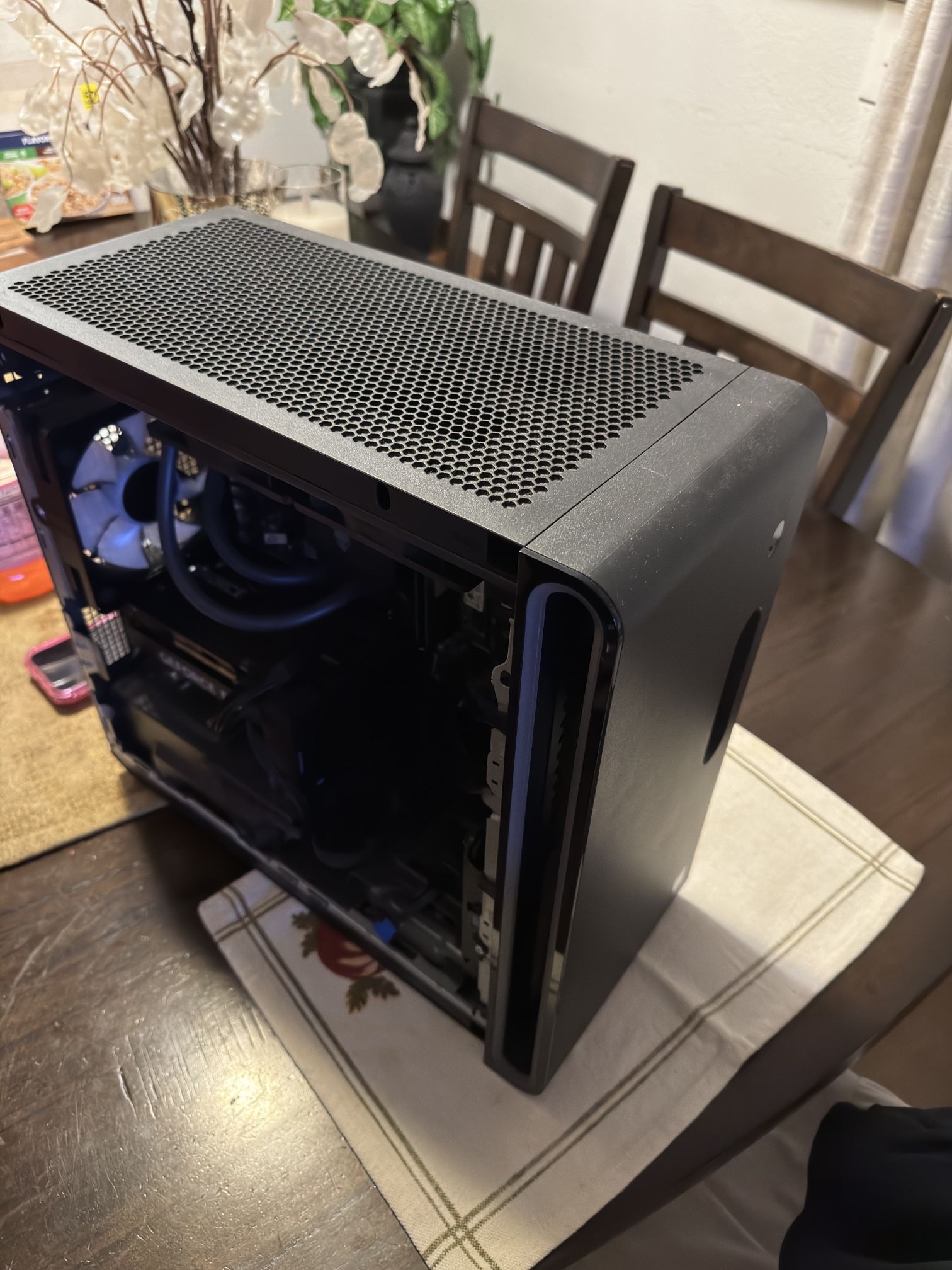 4070 RTX Gaming Desktop