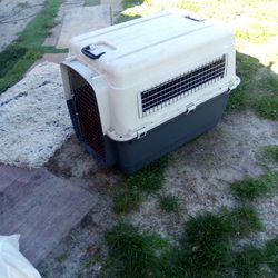 Large dog Crate (hard composite)