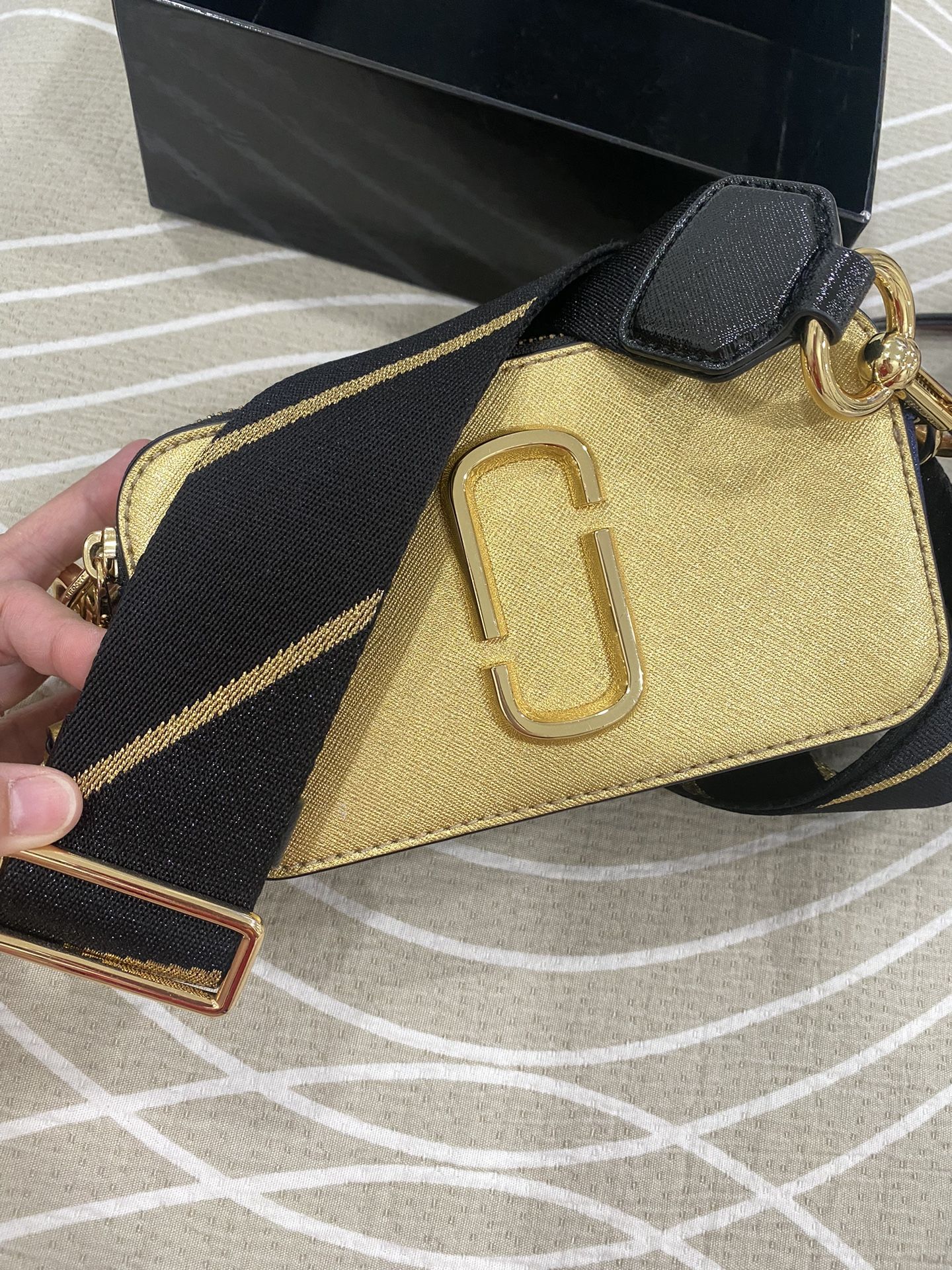 Marc Jacobs Snapshot 