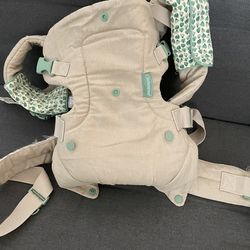INFANTINO baby Carrier (never Used)