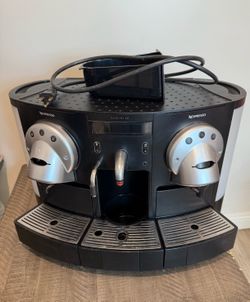 Nespresso Gemini 221