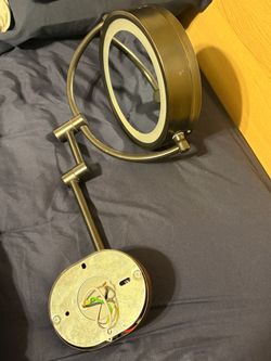 Make up mirror