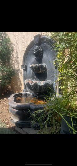 Vintage Concrete Lion Fountain