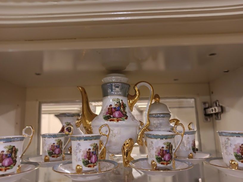 Madonna Expresso/Teapot Set For 6