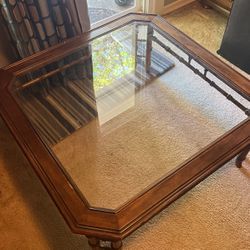 Glass And Wood Coffee Table 