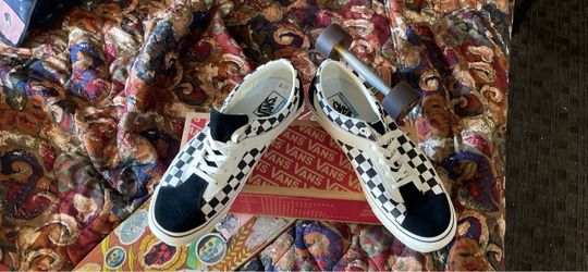 Vans Checkerboard Low-Top Sneakers