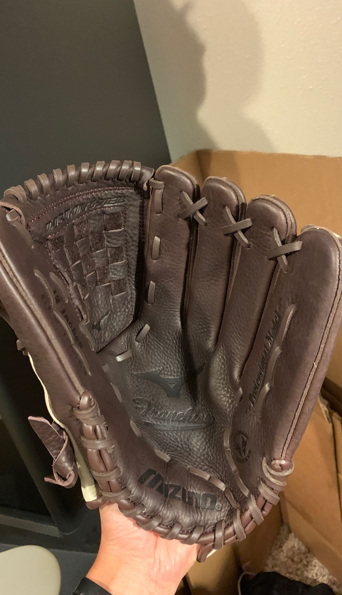 NEVER USED Franchise Baseball Glove 12”