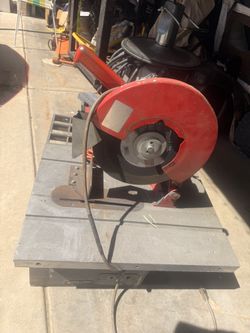 WOW! Milwaukee Metal Chop Saw NICE STABLE TOO WOW!