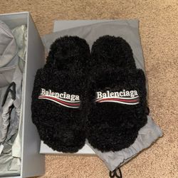 Balenciage Slides 