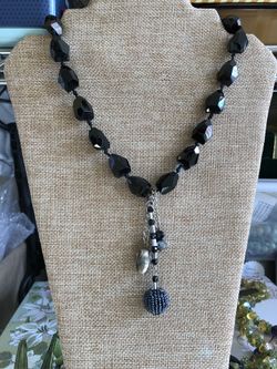 Black onyx gemstone necklace hand knotted brand new