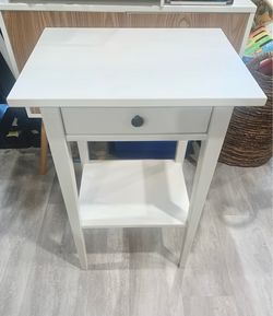 IKEA HEMNES Table