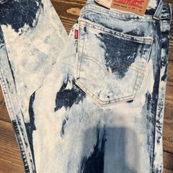 Levi's Women's jeans 