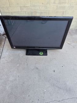 40" Panasonic TV 40$