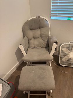 Glider Rocking Chair with Ottoman