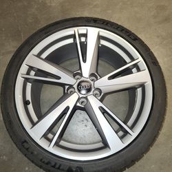 Audi 2017-2020 RS3 OEM Wheel