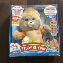 Teddy Ruxpin 2017 Storytelling Friend