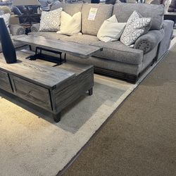 New In Plastic Ashley Furniture Einsgrove Sofa