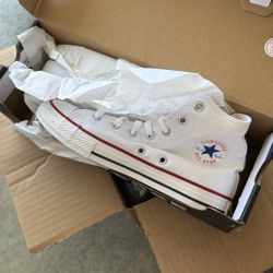 sz2.5 converse brand new