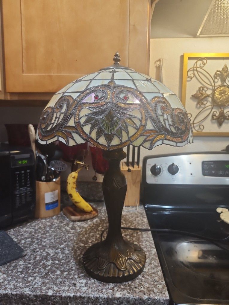 Tiffany Table Lamp