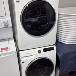 Samsung electric dryer and washer set