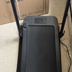 WELLFIT Walking Pad Treadmill 