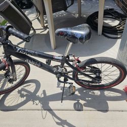  Kids Bikes Good Condition 