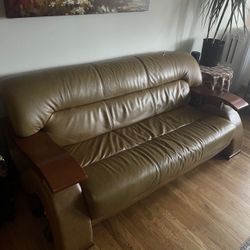 3-Piece Retro Couch Set