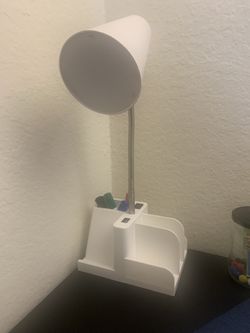 Organizer Task Lamp Black (Includes LED Light Bulb) - Room Essentials™