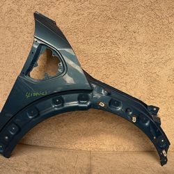 2017 - 2024 MINI COOPER COUNTRYMAN F60 RIGHT PASSENGER SIDE FENDER OEM