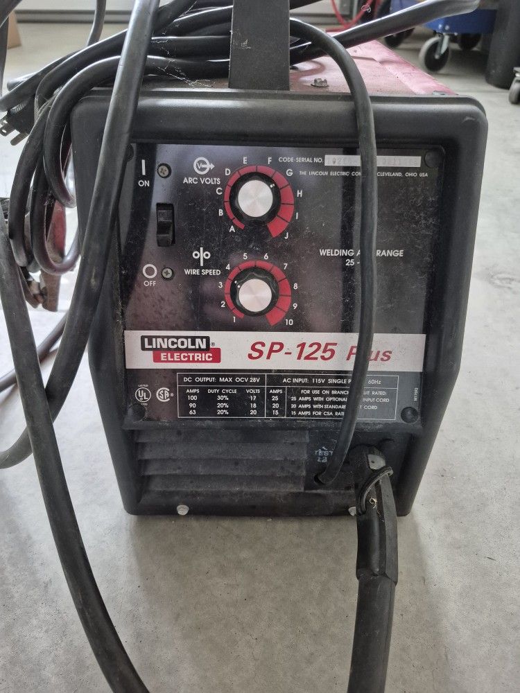 Lincoln Electric Arc Welder SP-125