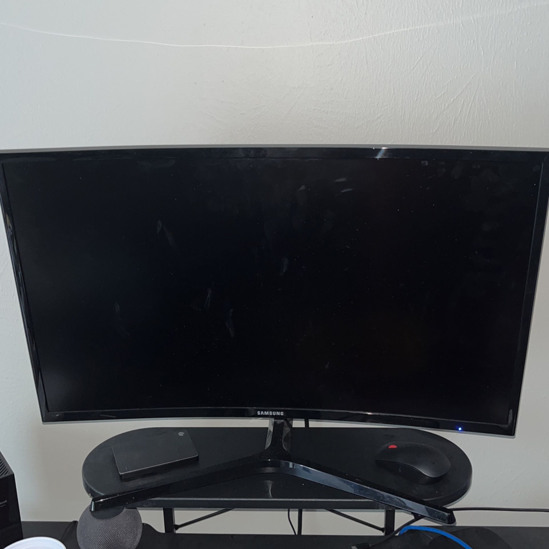 Samsung 24 In Curved Monitor 