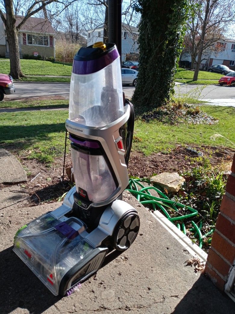 Bissell Pet Pro Revolution