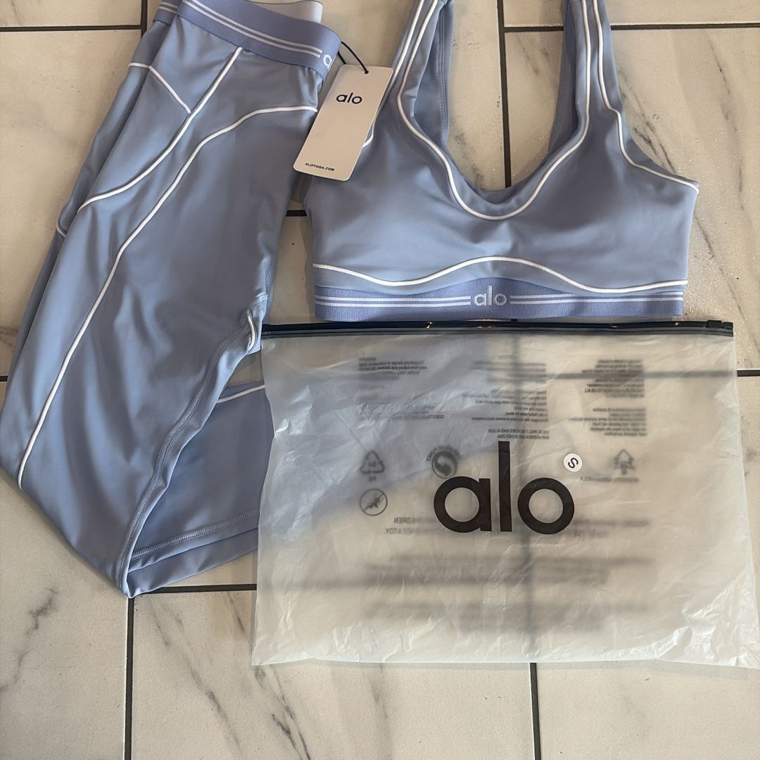 Alo 52 Blue woman’s Alo set for Sale in Houston, TX - OfferUp