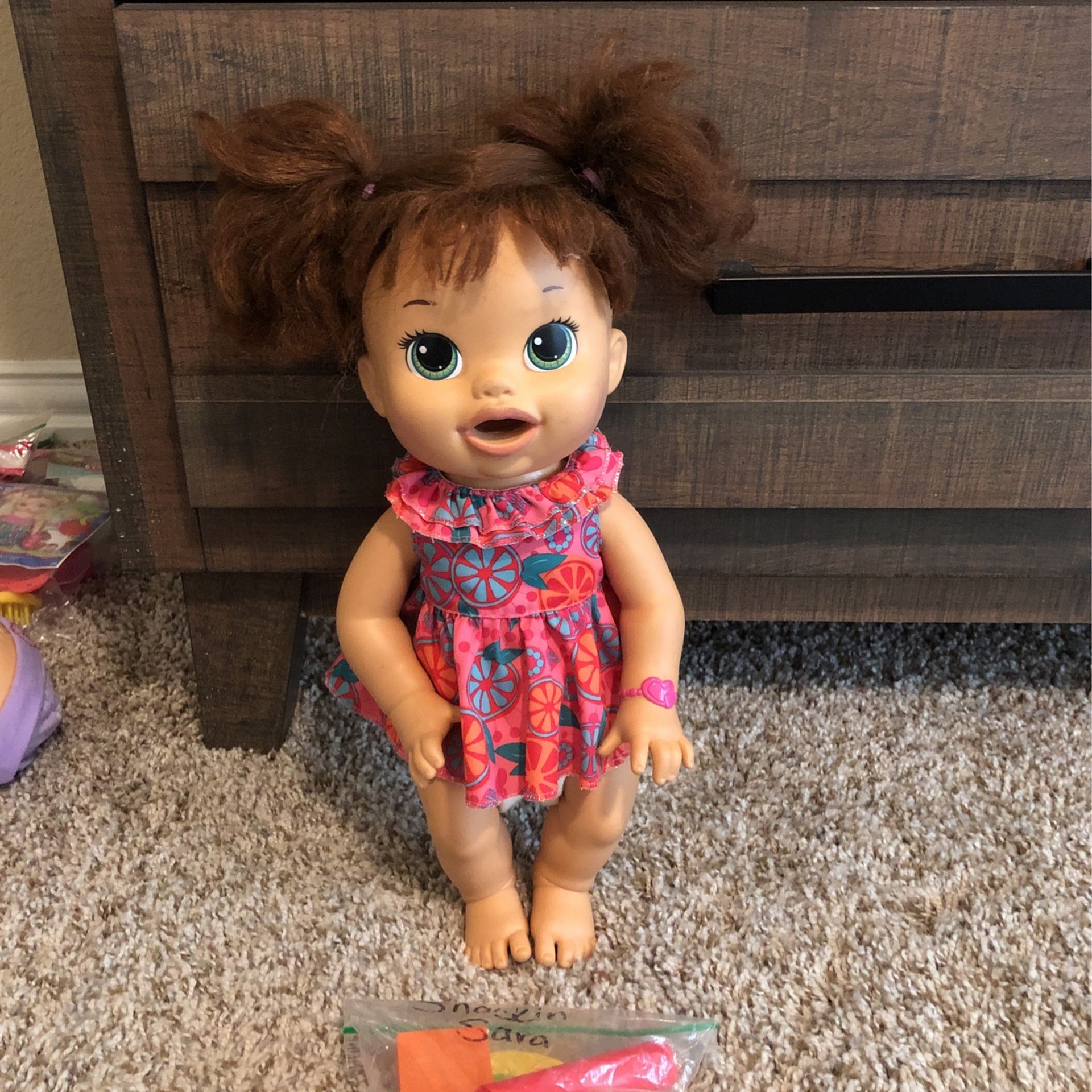Baby Alive 2014 Snackin Sara $30